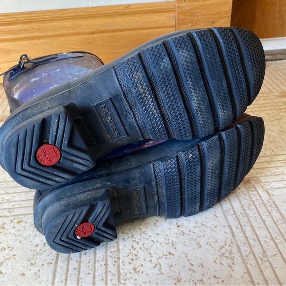 Hunter Boots Galaxy Mid-Height Rain Boots - Picture 5 of 10